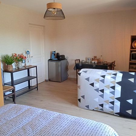 Pontmain Chambre Privee Proche De Fougeres 外观 照片